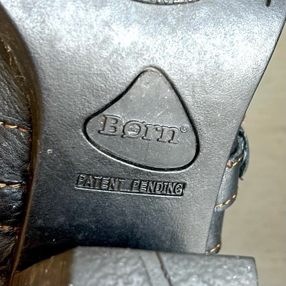 Born Leather Ankle Block Heel Slip On Boots Booties Women Sz 9 Black Strap Moto - Picture 13 of 15